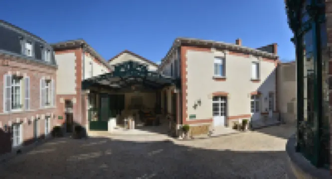 Hotel Castel Jeanson Hôtels à : 