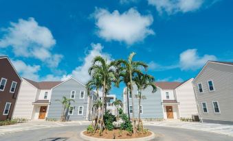 HOTEL CALIFORNIA MIYAKOJIMA RESORT