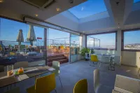 Novus City Hotel - parking