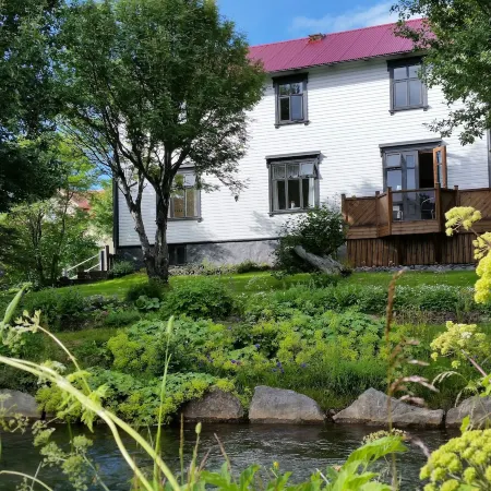 Árból Guesthouse