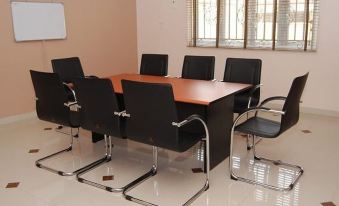 Newton Hotel Festac