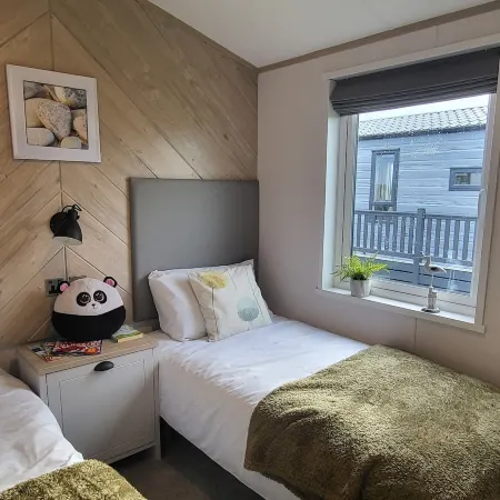 Honeycomb Lodge