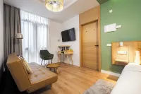 فاليكاس سويتس باي أولالا هومز