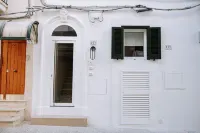 Palazzo Giuditta Hotels in Area Produttiva