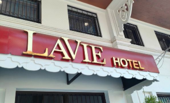 LaVie Hotel