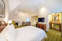 The Bergson, BW Signature Collection