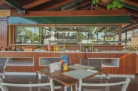 PortBlue Club Pollentia Resort & Spa - ที่มีบาร์