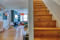 Stylish 2Bd with Private Garden and Sauna - Bungalows