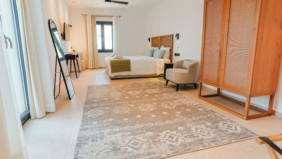 La Maltese Boutique Paros