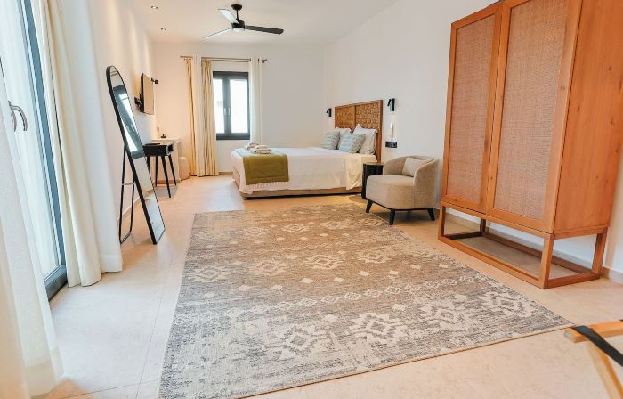 La Maltese Boutique Paros