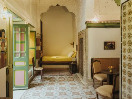 La Chambre Bleue Отели рядом с достопримечательностью «Avenue Habib Bourguiba»