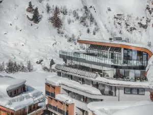 Josl Mountain Lounging Hotel - Adults Only!