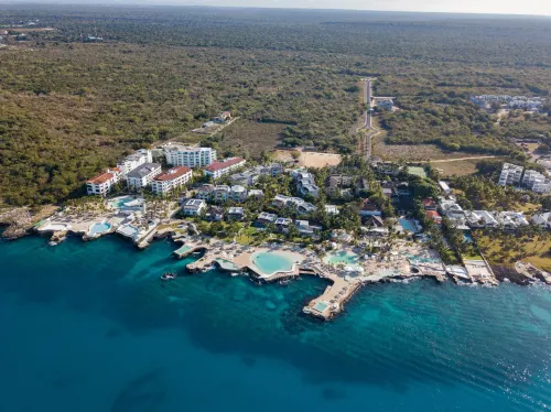 Tracadero Beach Club & Holidays Rentals Hotels in Dominicus