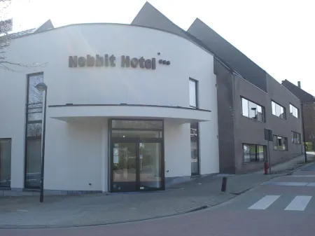 Hobbit Hotel Brussels Airport Zaventem