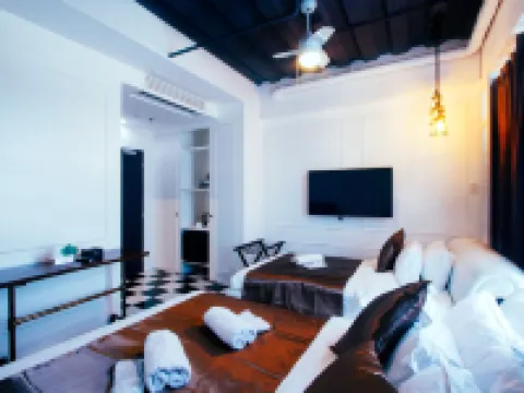 Facade Hotel Hotels in Tabaco