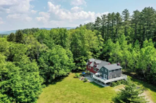 Everything You Need - Swim, Relax, Play Outside!