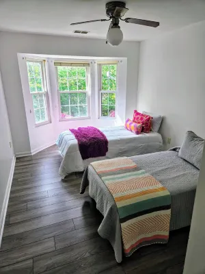 Cozy 2-bedroom condo in charming Stephens City Hotels near Belle Grove Plantation