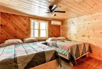 9BR/5BR/Hottub/2 Saunas 6 min to Hunter on 30 private acres