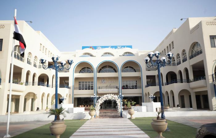 ساحة أورينتال الكبرى
