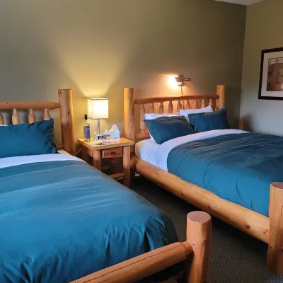 Raven's Nest Hotel