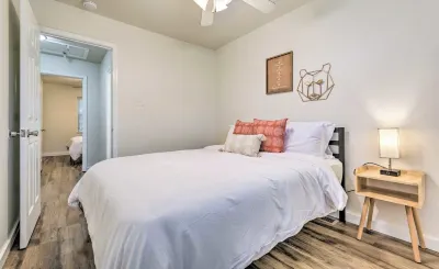 Great location! 2-BR with queen bed near UAMS, Little Rock with WiFi, AC