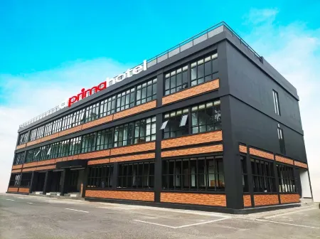 D'Primahotel Bintan Отели рядом с достопримечательностью «Bandar Bentan Telani Port»