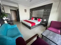 Laxmi Palace Hotels near Mall Rd