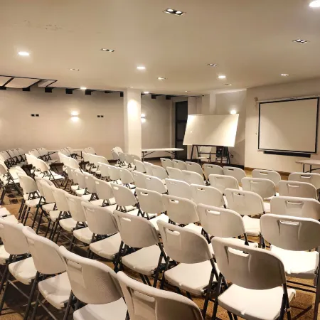 Madero Hotel & Suites