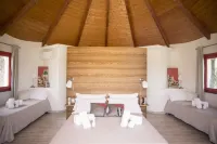 Is Cheas Wine Farm Boutique Hotel Hotels in Paulle