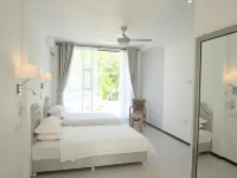Nazaki Luxury Beach Hotel Hotels in Gan