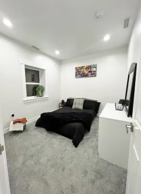Fully remodeled house for 6 guests in the heart of Midvale Hotels near Midvale Fort Union Station