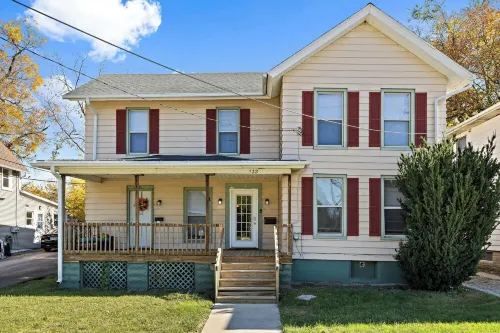 Cozy and Convenient Family Getaway Hotels in DeKalb Township