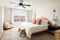 Family Fun • Heated Pool • Grill • Gameroom Hotels near HD SOUTH - Home of the Gilbert Museum