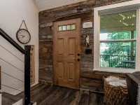 Melt Your Stress Away at The Overlook Hotels in Ozark County