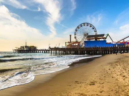 Luxury 2Br Retreat with Glamping Tent Near Universal Studios, Hollywood!!! Отели рядом с достопримечательностью «NoHo Arts District»