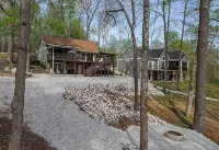 A Shore Thing - no steps to dock! Hot tub, fire pit ~ Sleeps 22 ~
