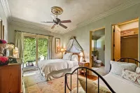 MALIBU LUXURY BEACH VILLA - 5-STAR REVIEWS!