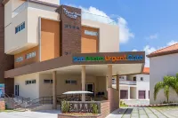 PRIVATE PENTHOUSE VIEWS on the TOP/5th FLOOR!! 1 Bedroom Condo at SUNSET CARIBE! Hotels in 