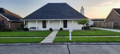 Awesome location, great parking, with a park in our backyard Hotels near Bayou Terrebonne Waterlife Museum