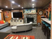 Fresh Air Cabin Hike  Rest  Refresh Sleeps 8