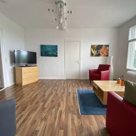 INSELVILLA - Holiday apartment on the island in Hameln Отели в г. Хамельн