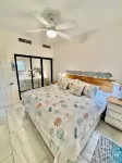 Surf & Stay; Beachfront Condo Steps from Sand - Heated Hot tub -Pool-Pickleball