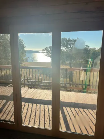 Gorgeous 3 story lake Texoma home on the water !