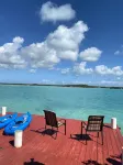 The Four Breezes With Pool and View