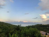 Millennium View Villa - Cozy 2-bedroom apartment in Castries with AC, WiFi.