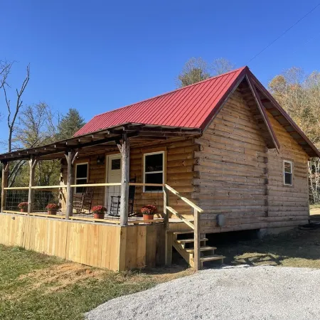 The Stillhouse Cabin, mins from Red River Gorge