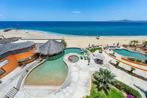 Beautiful waterfront one bedroom condo with great views of the Sea of Cortez