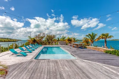 Waterfront 4-Bedroom Home on Private Peninsula w/ Private Dock! Hotels in 