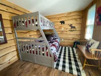 Charming 2BR in the Heart of the Adirondacks in Indian Lake NY.