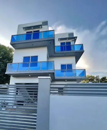 Rowena's River Resort with private pool  5minutes away from Our Lady of Manaoag Отели рядом с достопримечательностью «Iglesia Ni Cristo»